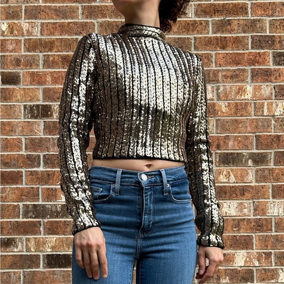 Tops - Sequin crop long sleeve